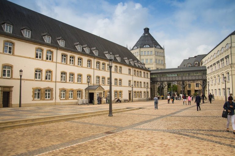 Les secrets de Place de Luxembourg