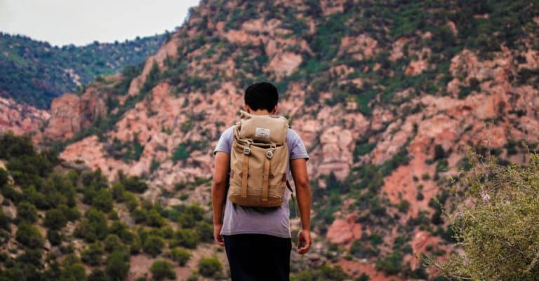 Comment parcourir les contrées lointaines ?