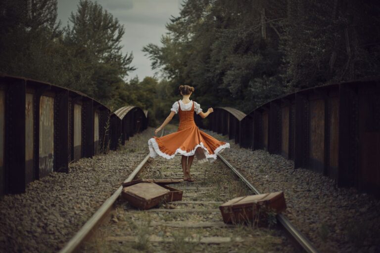 Pourquoi opter pour le nomadisme : les avantages d&rsquo;une vie sans attaches ?