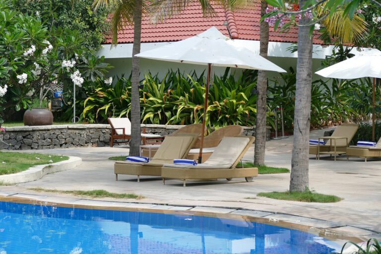 Une semaine au bord d’une piscine peut peser plus qu’une journée de visites